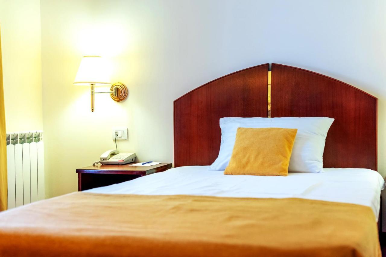 Hotel Minerva Bukareszt Zewnętrze zdjęcie